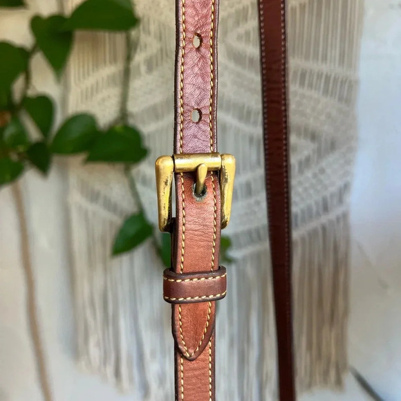 Dooney & Bourke Vintage Navy Blue Leather Drawstring Bucket Medium Crossbody Bag - Picture 12 of 16